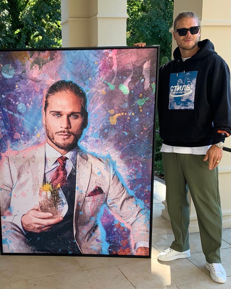 <tc>Commissioned Artwork</tc> - Rurik Gislason