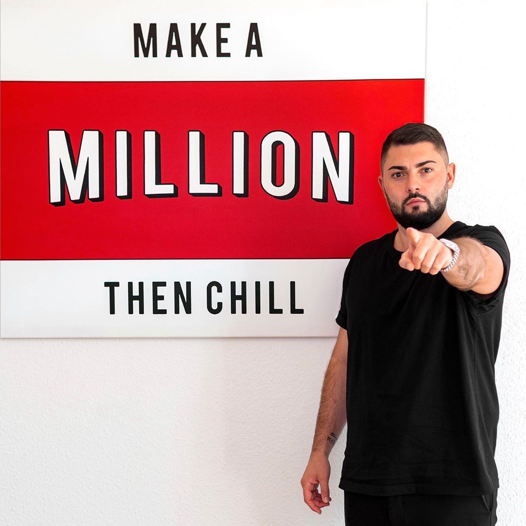 Motivationswandbild hustler Make a million than cill